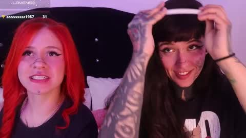 Snapshot of daarlene chatting on January 25, 4:03 pm Darlene online show from January 25, 4:03 pm