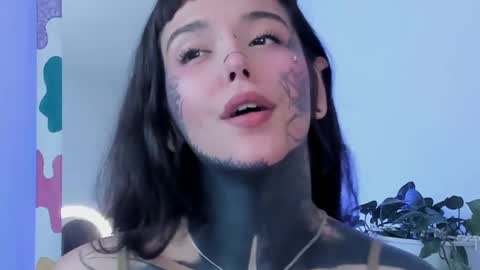 Snapshot of daarlene chatting on March 8, 10:02 pm Darlene online show from March 8, 10:02 pm