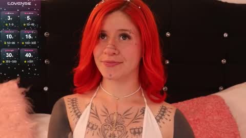 Snapshot of daarlene chatting on March 1, 12:39 am Darlene online show from March 1, 12:39 am