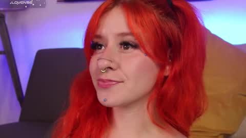 Snapshot of daarlene chatting on October 22, 4:04 am Darlene online show from October 22, 4:04 am