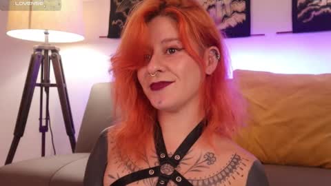 Snapshot of daarlene chatting on September 18, 9:30 pm Darlene online show from September 18, 9:30 pm