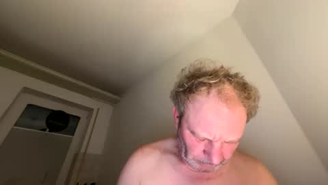 dachdecker7269 online show from February 18, 5:07 am