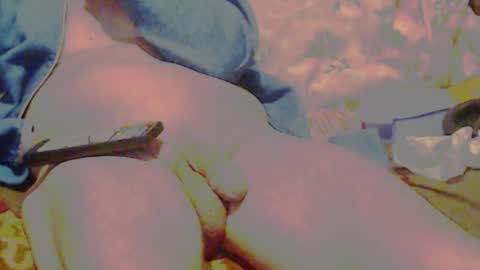 Snapshot of dad1956 chatting on November 1, 11:26 pm Helmut online show from November 1, 11:26 pm