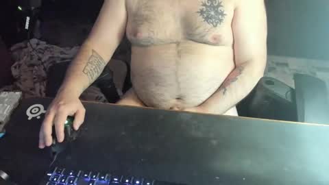 Snapshot of dadbodfatrod chatting on March 3, 9:59 pm Daddy online show from March 3, 9:59 pm