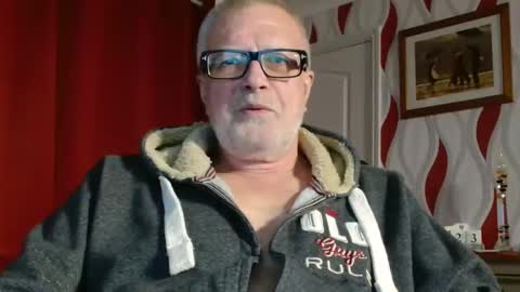 Snapshot of daddiescockforyou chatting on October 23, 8:42 pm Brian ... online show from October 23, 8:42 pm