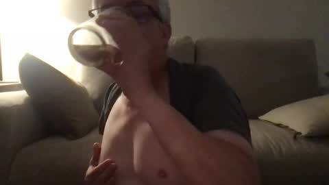 daddymike92883_1 online show from March 8, 11:27 am