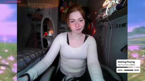 Saoirse online show from April 27, 1:14 am