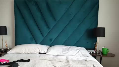 daddyslittleebony online show from March 19, 7:47 am