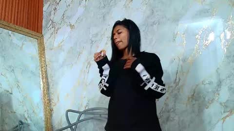 Anny  online show from March 4, 11:11 pm