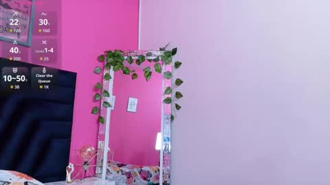 Anny  online show from October 6, 2:13 pm