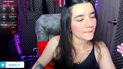 Lili online show from March 5, 4:24 pm