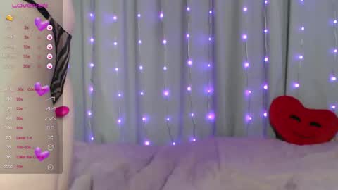 Snapshot of daddyssluttygirl_2001 chatting on October 21, 6:51 am daddyssluttygirl_2001 online show from October 21, 6:51 am