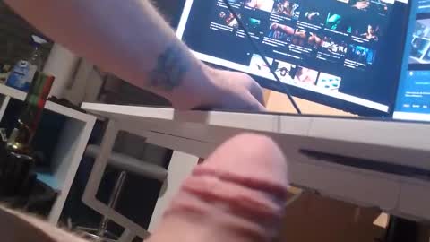 Snapshot of dadyscam chatting on September 14, 9:27 pm dadyscam online show from September 14, 9:27 pm