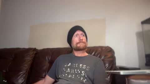 Snapshot of daemon456321 chatting on February 27, 9:58 pm daemon online show from February 27, 9:58 pm