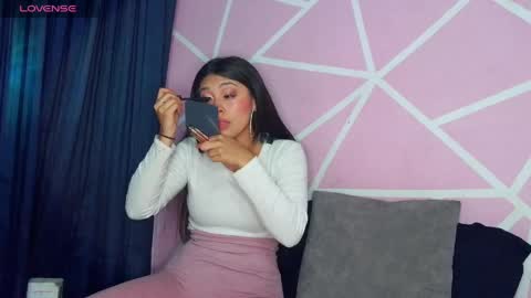 dafna lorens  online show from May 8, 2:28 am