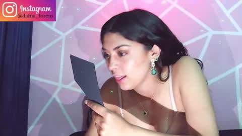 dafna and kris online show from March 14, 12:03 am