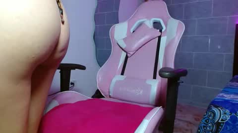 dafne_hot77 online show from March 27, 11:39 pm