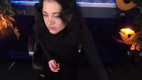 Dafni Mon online show from November 18, 6:27 am