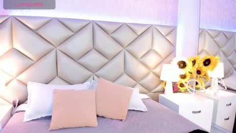 Dafnne online show from December 17, 4:19 am