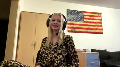 Barbie online show from April 4, 4:14 pm