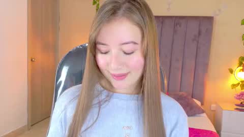 Dahlia online show from March 3, 9:38 am