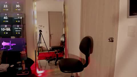  D A I L A  online show from November 22, 11:02 pm