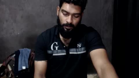 indian guys online show from December 20, 2:46 pm