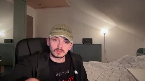 Daimon  online show from January 18, 9:13 am