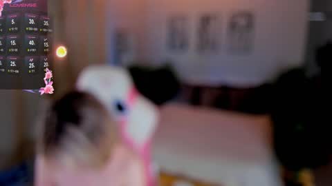 Snapshot of daine_pastry chatting on September 18, 2:10 pm Dainy is here online show from September 18, 2:10 pm