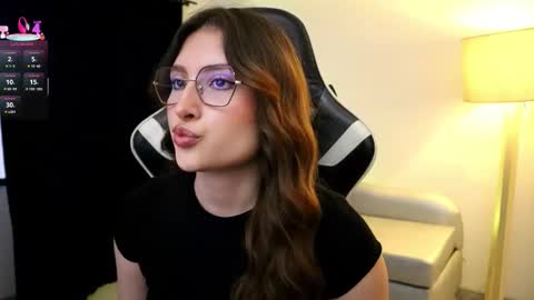 Lauren            online show from October 10, 8:35 pm