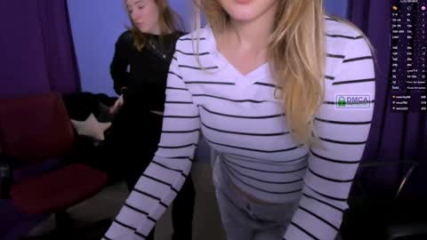 Little Di online show from January 28, 11:07 pm