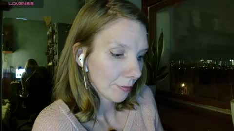 daisy_lovely online show from March 21, 5:17 pm