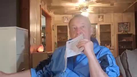 dakit online show from December 4, 3:55 pm