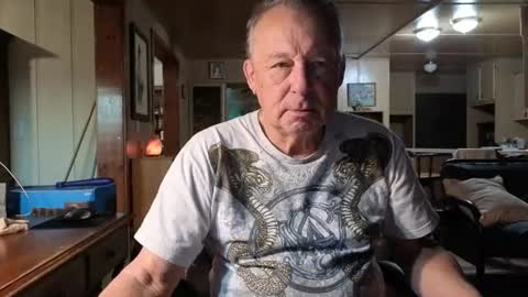 dakit online show from November 20, 2:36 pm