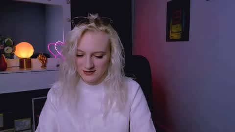 Dakota online show from March 10, 8:28 am