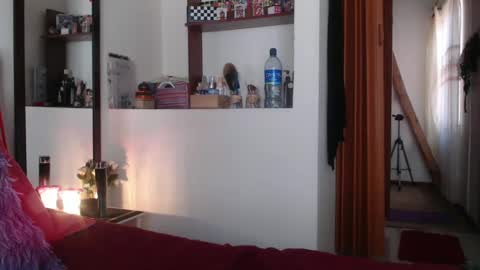   Dakota  online show from February 3, 6:39 pm