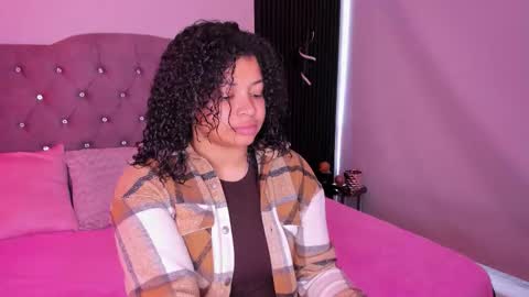 dakota_mars online show from October 18, 12:20 pm