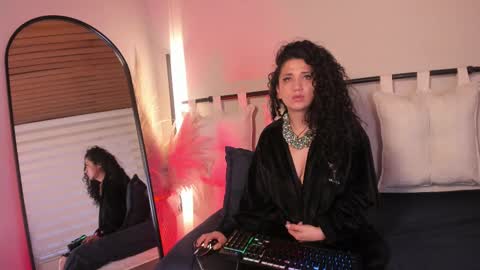 Dakota online show from February 10, 11:25 am