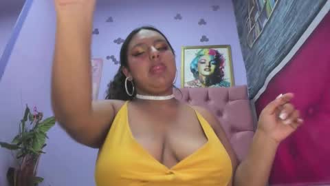 Mariana online show from October 25, 10:21 pm