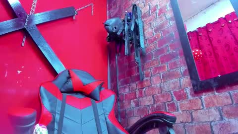 Mariana online show from March 14, 6:17 am