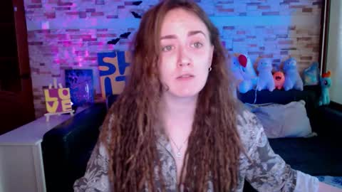 Dalia  online show from November 19, 9:41 am