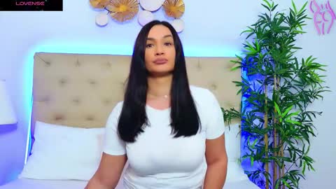 daliyaa_ online show from October 13, 10:17 am