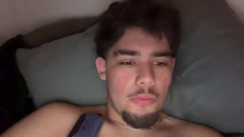 Snapshot of damiam_xj chatting on December 17, 4:43 pm damiam xj online show from December 17, 4:43 pm