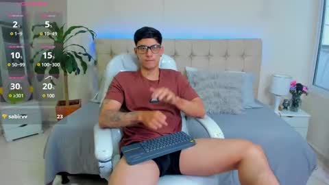 DAMIAN online show from February 13, 3:45 pm