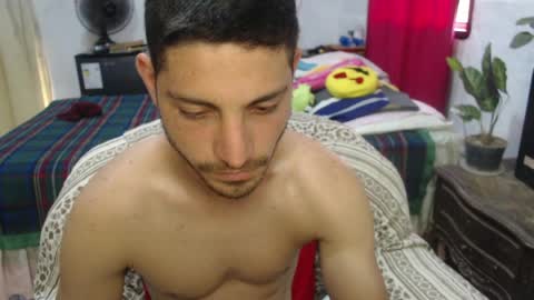 Damian online show from April 5, 7:55 pm