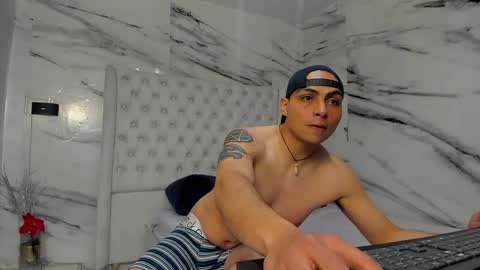 damian_and_tiana online show from March 4, 3:22 am