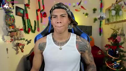 Damian online show from December 22, 3:35 am