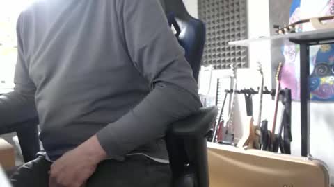 Ray online show from February 3, 12:09 pm