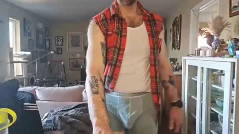 damien_mace online show from May 2, 1:06 pm