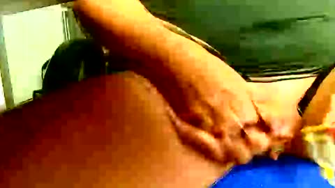 Snapshot of dammerl6 chatting on October 23, 10:39 am Dammerl online show from October 23, 10:39 am